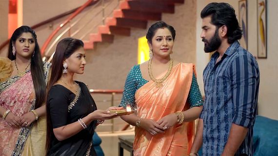 Naga Panchami 27th January: మోక్షకు మరో పెళ్లి.. తానే పెళ్లి కూతురు కావాలనుకుంటున్న మేఘన!