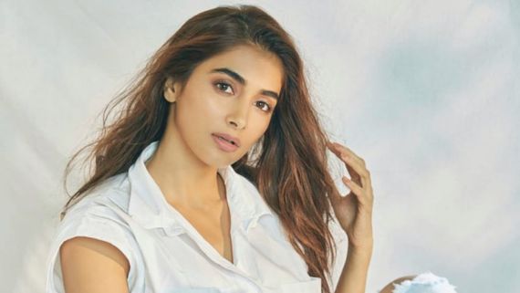 Guntur Kaaram  పూజా హెగ్డేను గుంటూరు కారం నుంచి ఎందుకు తప్పించారు? బుట్టబొమ్మ అవుట్ వెనుక కారణం ఇదేనట!