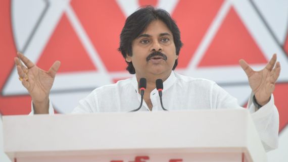 త్రివిక్రమ్ శ్రీనివాస్‌కు ఇష్టం లేదు.. బ్రో సినిమా విషయంలో తిట్టారు.. పవన్ కల్యాణ్