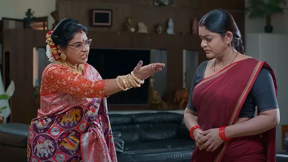 Karthika Deepam 2 April 27th: తప్పంతా దీపదే అంటున్న పారిజాతం.. పోలీసులకి లొంగిపోతానంటున్న బంటు!