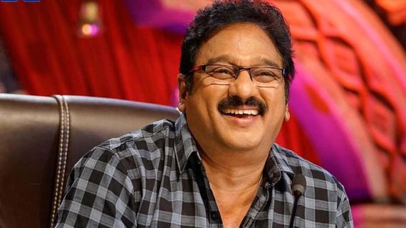 Krishna Bhagavan: రవితేజ, వైవీఎస్ చౌదరి అలా గోడ దూకి వచ్చేవాళ్లు.. నన్ను అలా అనుకొని!