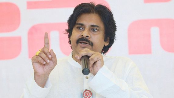 Pawan Kalyan 5 ఏళ్లలో 191 శాతం పెరిగిన పవన్ కల్యాణ్ ఆస్తులు.. ఎన్ని కోట్ల ఆస్తులు ఉన్నాయంటే? 