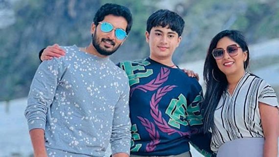 హీరోలను తలదన్నేలా నిరుపమ్ పరిటాల అబ్బాయి.. డాక్టర్ బాబు కొడుకును మీరు చూశారా? 