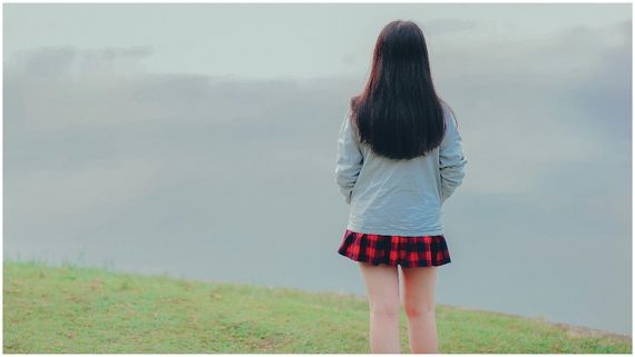 ఆస్తులెమైనా అడిగిందా> నీకెందుకు అంత పొగరు.. స్టార్ హీరోయిన్‌పై నెటిజన్ల ఆగ్రహం