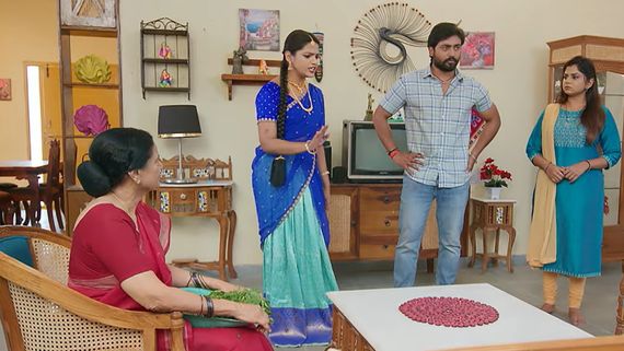 Guppedanta Manasu July 5th episode: మనుని ఘోరంగా అవమానించిన దేవయాని.. వసుధారని ఇంట్లోంచి బయటికి పొమ్మన్న సరోజ!