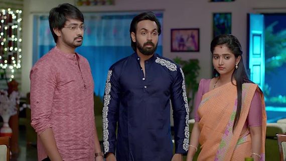 Brahmamudi Weekly Roundup: భర్తని కాళ్లు పట్టుకోమన్న కావ్య.. కళ్యాణ్ ప్రేమ గెలిపిస్తానంటున్న రాజ్!