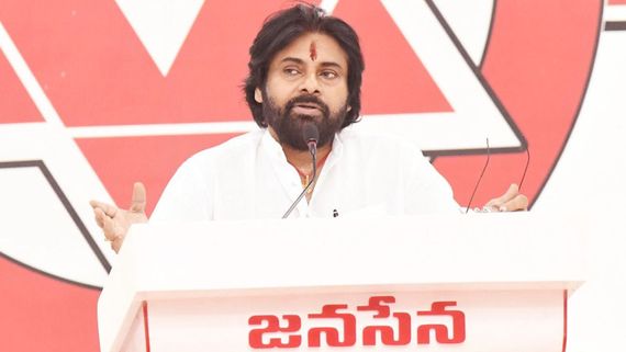 వైసీపీ గుండా పార్టీని ఎదిరించా.. భయపడే సమస్యే లేదు... పవన్ కల్యాణ్ స్ట్రాంగ్ వార్నింగ్!