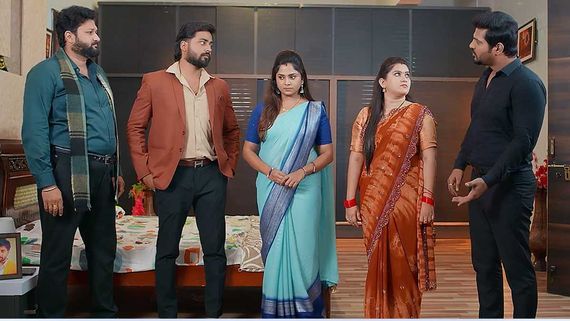 Guppedanta Manasu, Aug 2nd episode: భయంతో వణికిపోతున్న దేవయాని.. జగతిని చూపించమంటున్న మహేంద్ర!