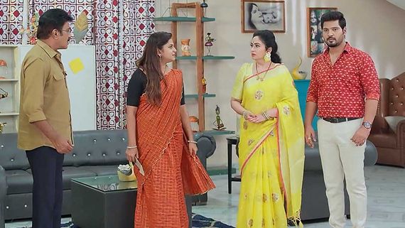 ఎట్టకేలకు భార్య కొడుకుల నిజస్వరూపం తెలుసుకున్న ఫణీంద్ర..తల్లి, కొడుకుల నిర్వాకం సాక్షాలతో సహా బయటపెట్టిన రిషి!