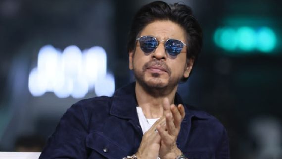 హీరోల తీరు అలా ఉంటుంది.. షారుక్ ఖాన్‌పై స్టార్ హీరోయిన్ సంచలన కామెంట్స్