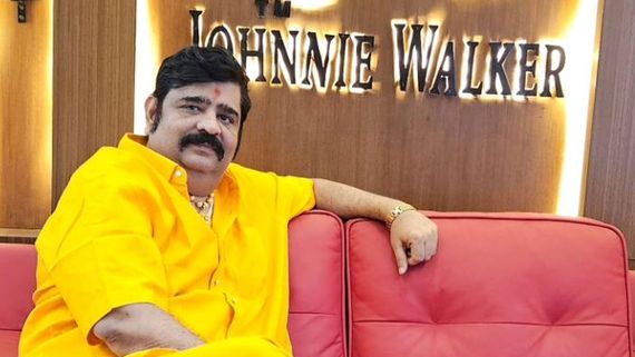 యూజ్‌లెస్‌ ఫెలో..  వేణుస్వామిపై బిగ్‌బాస్ మాజీ కంటెస్టెంట్ ఫైర్