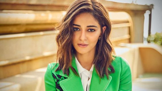 ‘అలాంటి సమయంలో నిస్సహాయతకు లోనవుతా..’: అనన్యా పాండే 