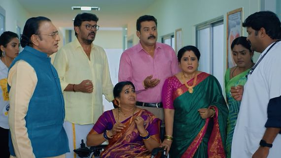 Karthika Deepam September 12th Episode: నా మేనల్లుడు ప్రాణాల మీదుకు.. దీపకు తీవ్ర అవమానం