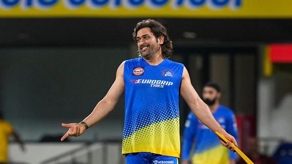 టాప్ హీరోలని సైతం తలదన్నే రెమ్యునరేషన్.. కేవలం 8 గంటలకి ఇన్ని కోట్లు ఛార్జ్ చేసిన ఎంఎస్ ధోని