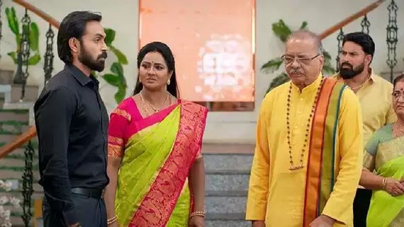 Brahmamudi November 23rd Episode : అపర్ణ సాహసం , అన్ని వదిలేసి కావ్య ఇంటికి .. రాజ్ దిగొస్తాడా?