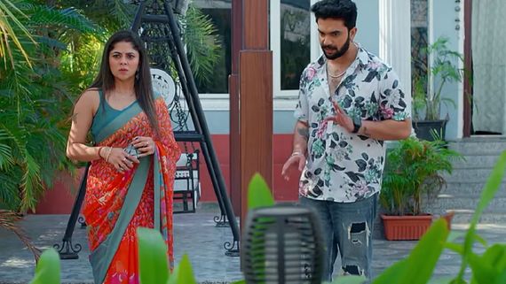 Brahmamudi November 26th Episode : ధాన్యలక్ష్మీ - ప్రకాశ్‌ని విడదీసిన రుద్రాణి .. దుగ్గిరాల ఫ్యామిలీలో కల్లోలం