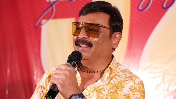 ఆమె కోసం నిరాహర దీక్ష చేస్తా.. దారుణంగా అన్యాయం అంటూ నరేష్ సంచలన వ్యాఖ్యలు