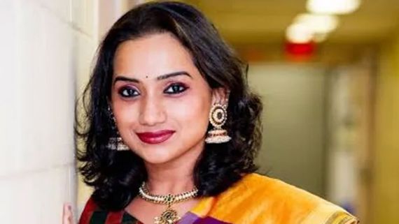 సింగర్ కల్పన ఆత్మహత్యాయత్నం వెనుక షాకింగ్ విషయం.. రెండో భర్త ఫోన్ సీజ్‌తో బలపడిన అనుమానం?