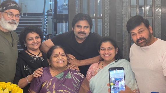 చిరంజీవి తల్లి అంజనా దేవి ఆరోగ్యంపై రూమర్స్.. నాగబాబు క్లారిటీ