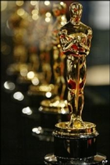 ऑस्कर समारोह की भव्य शुरुआत