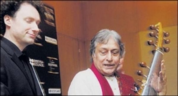 'संगीत के नाम पर शोर न हो'