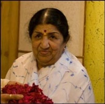 लता की आवाज़ अंग्रेज़ी गाने में