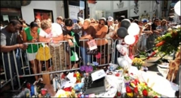 जैक्सन: दोबारा पोस्ट मॉर्टम की माँग