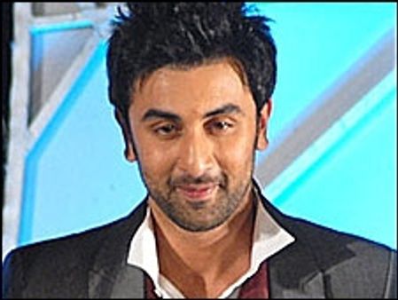 'बॉलीवुड में राजनीति नहीं होती'