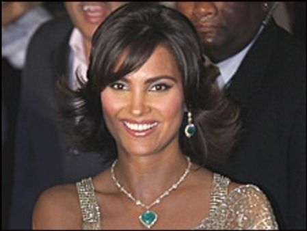 लारा दत्ता और महेश भूपति ने सगाई की