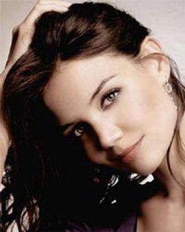 केटी ने खूब धन खर्च किया