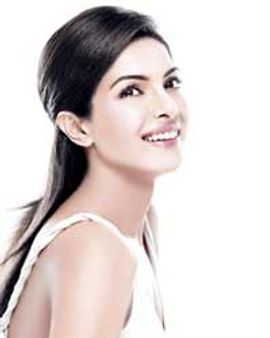 यशराज बैनर में शामिल हुई प्रियंका!