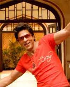 करीना, प्रियंका, दीपिका के साथ शाहरुख