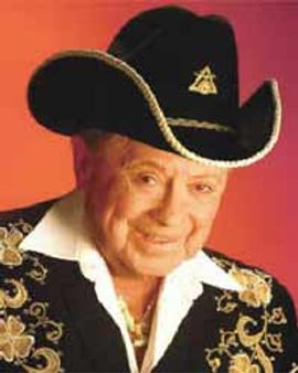 डिकेन्स की हालत में सुधार