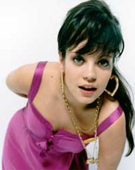 ऐलेन ने किया मां पर दोषारोपण