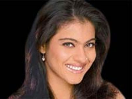 करन को परेशान कर रही है काजोल