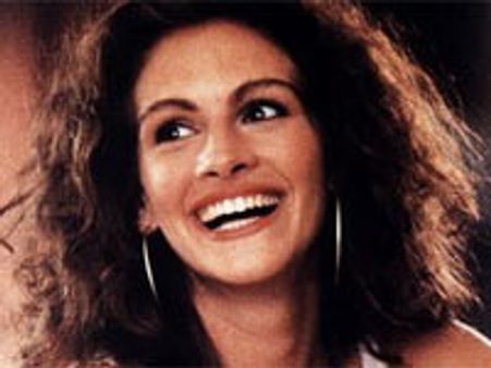 जुलिया ने चुपके से ताजमहल देखा!