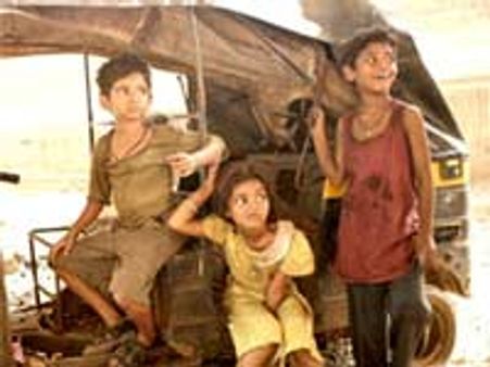 'स्‍लमडॉग में बच्‍चों को कम पैसे मिले'