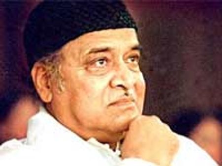 भूपेन हजारिका को पहला 'असोम रत्‍न'