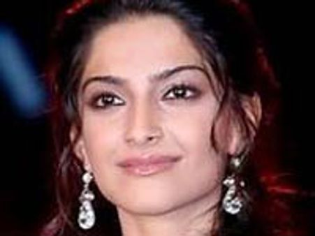 'दोस्‍ती मे कुछ नही देखता रनबीर'