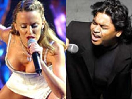 हालीवुड गायिका आई रहमान के साथ