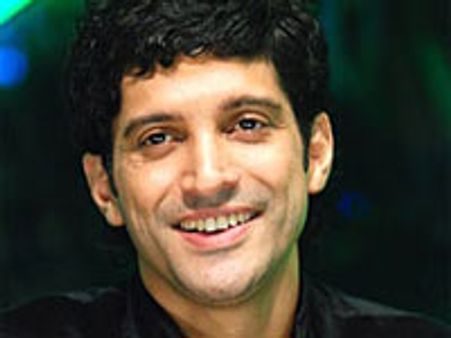 लोगो को हंसाएगे फरहान अख्‍तर