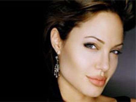 21 दिनों में पतली हो जाएंगी एंजेलिना