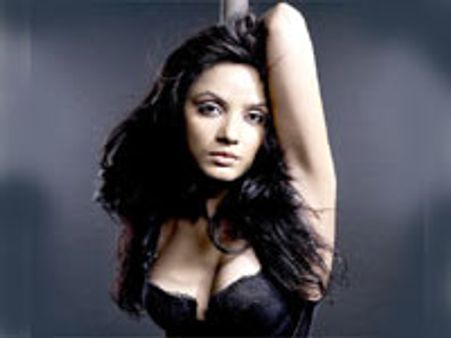 मुख्‍य भूमिकाएं मिलने से खुश नीतू