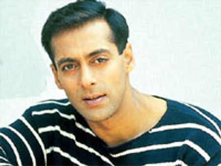 रितिक के खाते में सलमान का रोल