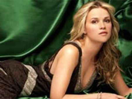 अभिनेत्री रीस ने ब्रूस से प्रेरणा ली।