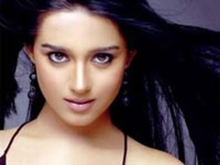 सेक्‍सी अवतार में अमृता राव!