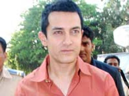 आमिर भी कूदे चुनाव प्रचार में