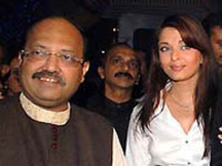 ऐश ने अमर सिंह की बोलती बंद की