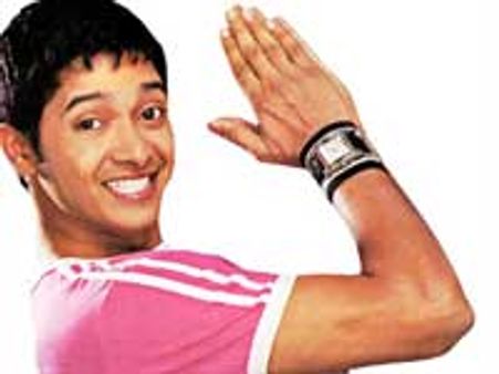 सड़क पर उतरे श्रेयस तलपड़े