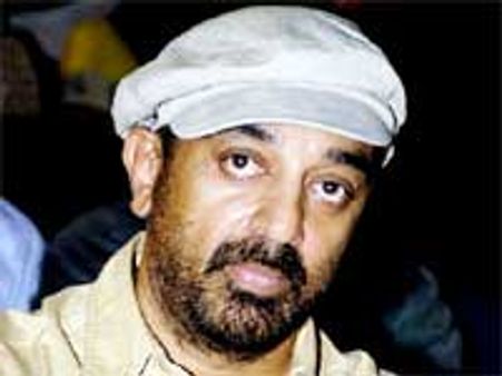 नेताओं पर भरोसा नही करता हूं: कमल